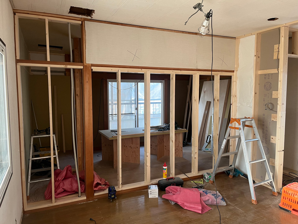 高槻市築２５年住居フルリノベーション工事中